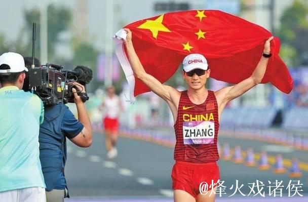 十五运会田径首金诞生 张俊男子20公里竞走成功卫冕 十五运会田径首金诞生 张俊男子20公里竞走成功卫冕